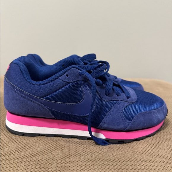 Nike Mid Runner 2, Women's Running Shoes, - Picture 2 of 6